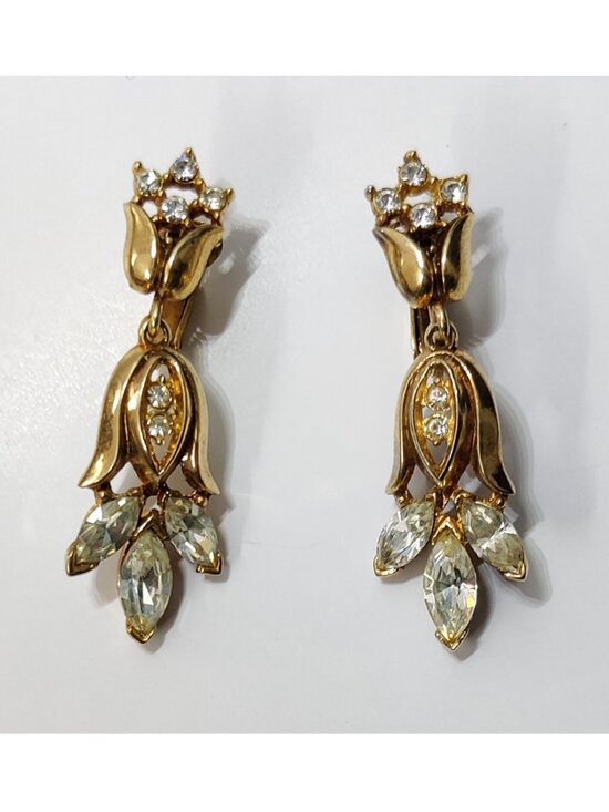 Trifari Jewelry - Vintage 1950 PAT PEND Philippe Crown Trifari Gold Plated Marquise Tulip Earrings